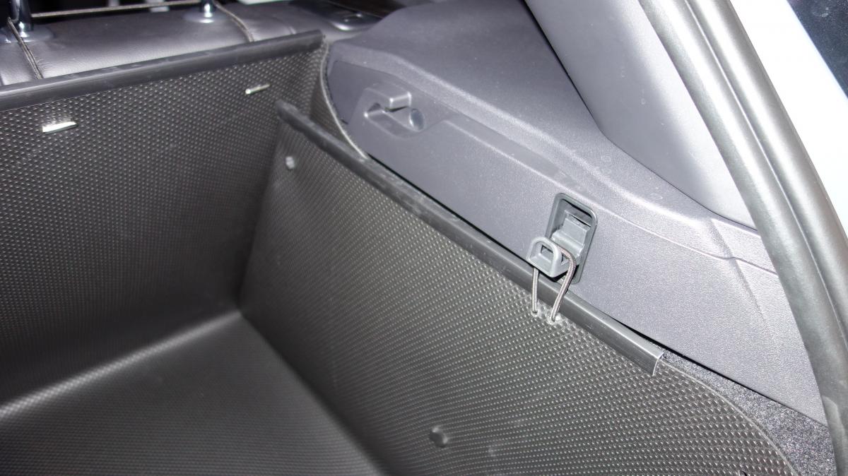 Kofferraumwanne für Range Rover Evoque 2. Seitenwände sind stabil und selbsttragend